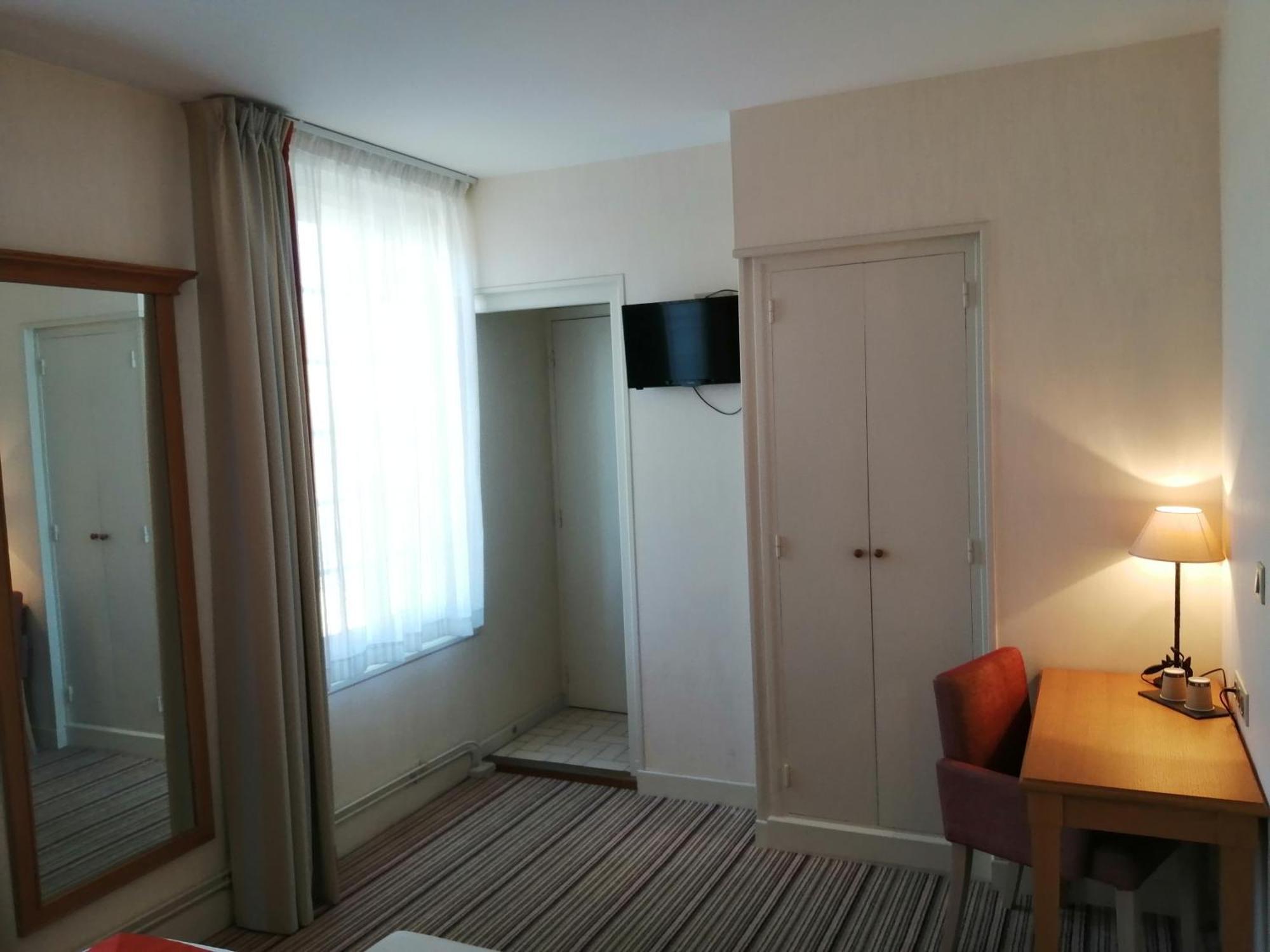 Hotel Les Fleurs Pontaubert Kültér fotó