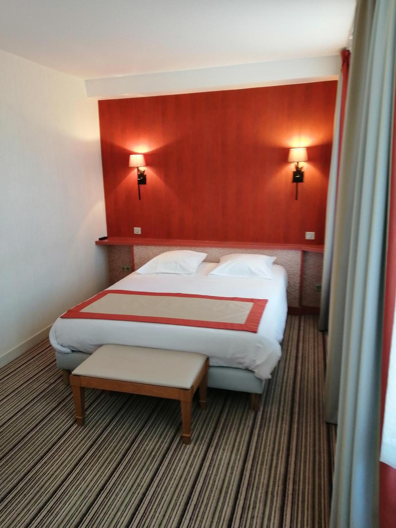 Hotel Les Fleurs Pontaubert Kültér fotó